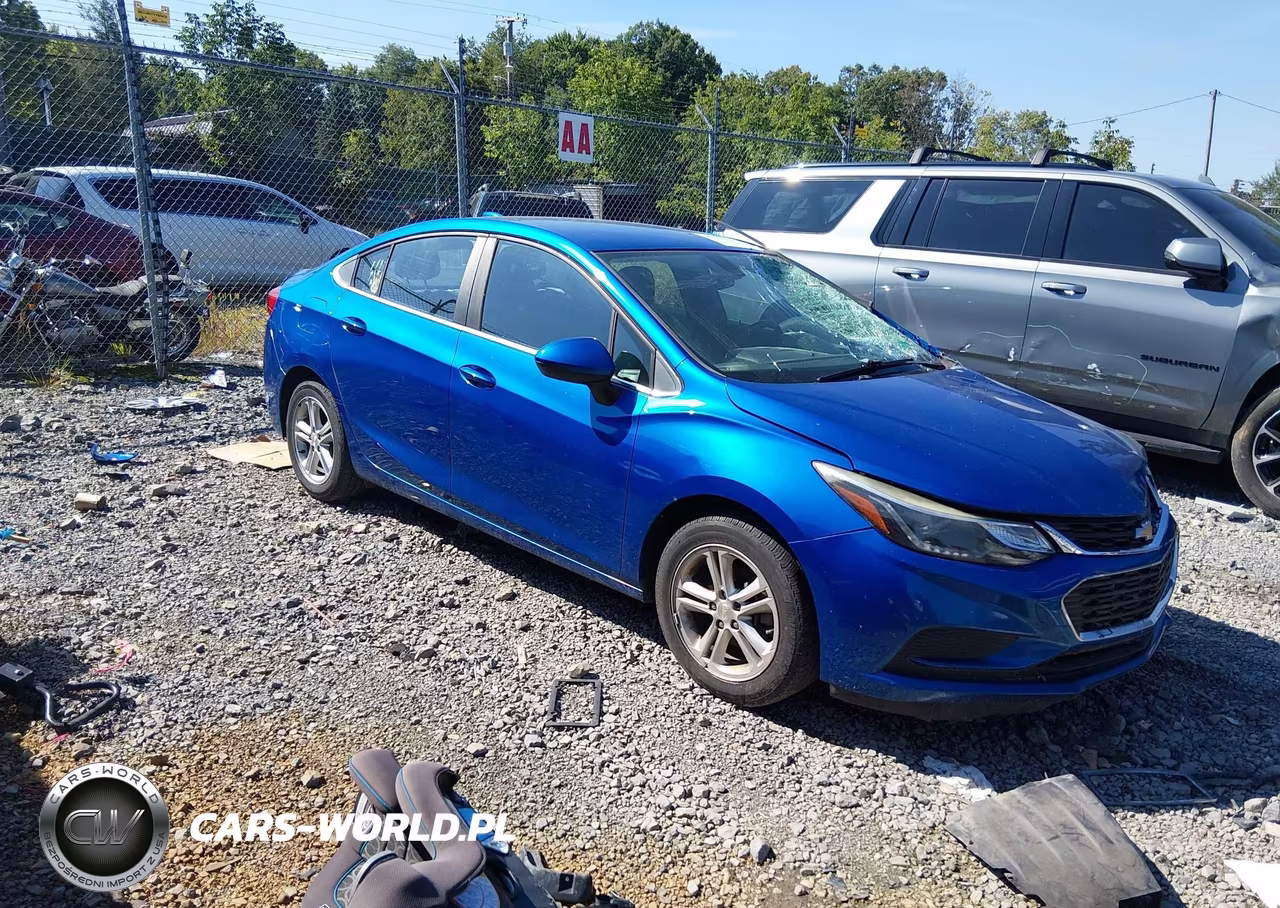 2017 Chevrolet Cruze Lt Auto – zdjęcie 1 z 16