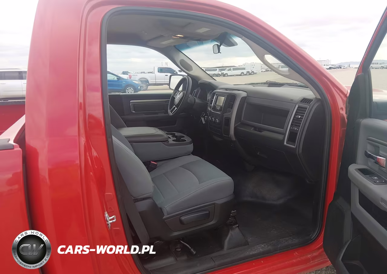 2019 Ram 1500 Classic Tradesman 4X2 8' Box VIN:3C6JR6DG5KG503999 - 5