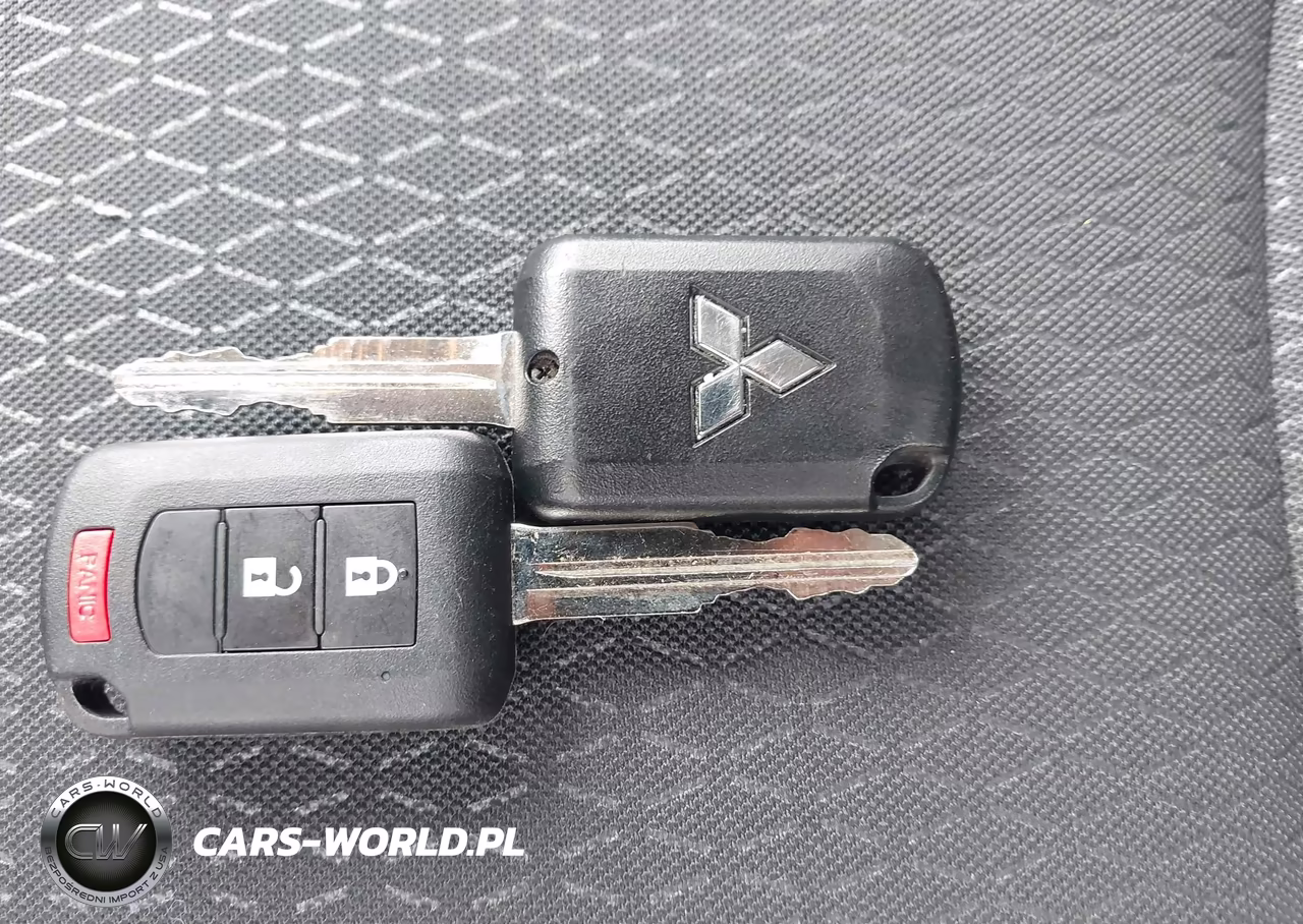 2024 Mitsubishi Mirage G4 Black Edition-Es-Le VIN:ML32FUFJ4RHF11083 - 11