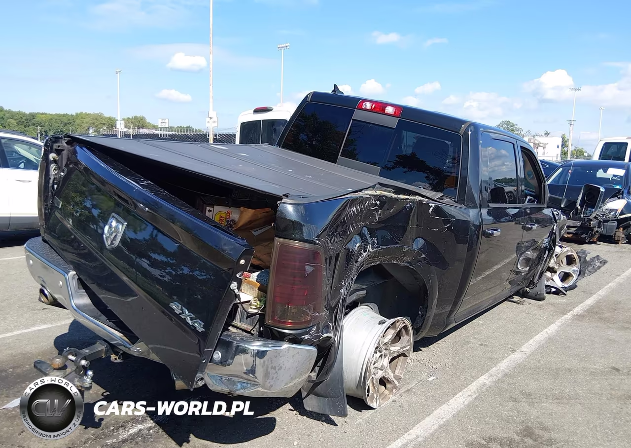 2017 Ram 1500 Laramie 4X4 5'7 Box VIN:1C6RR7NT4HS614288 - 4