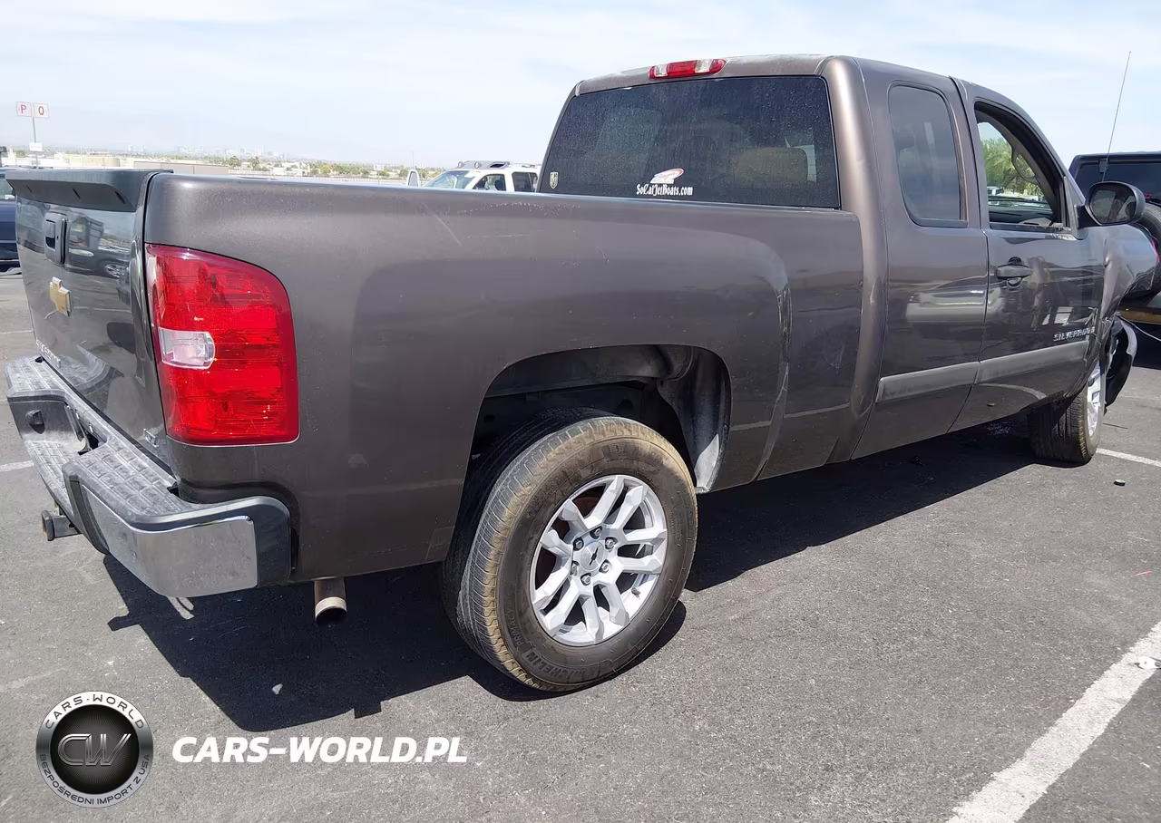 2007 Chevrolet Silverado C1500 VIN:1GCEC19J37Z511965 - 4