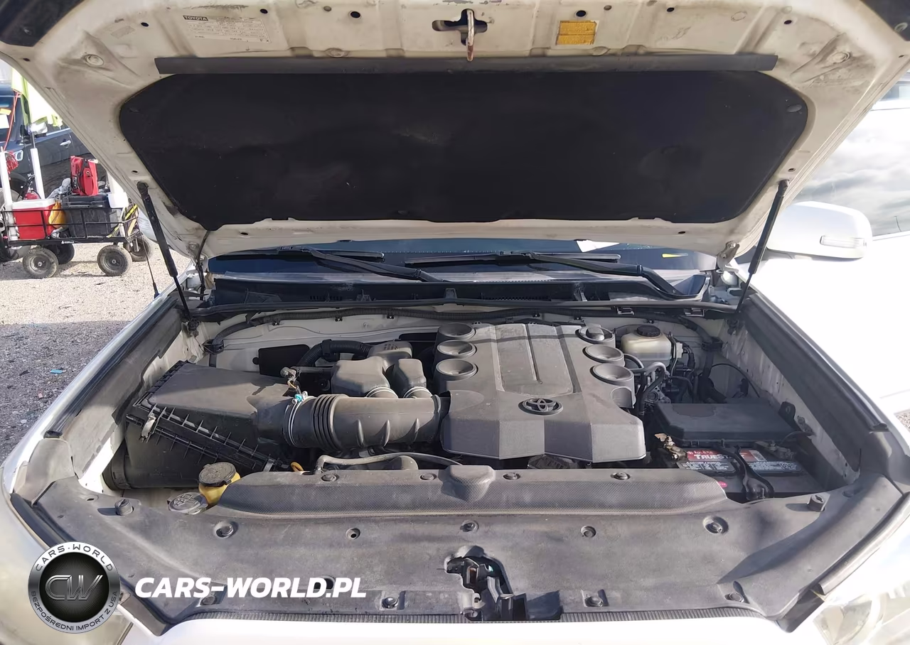 2011 Toyota 4Runner Limited V6 VIN:JTEZU5JR5B5021806 - 10