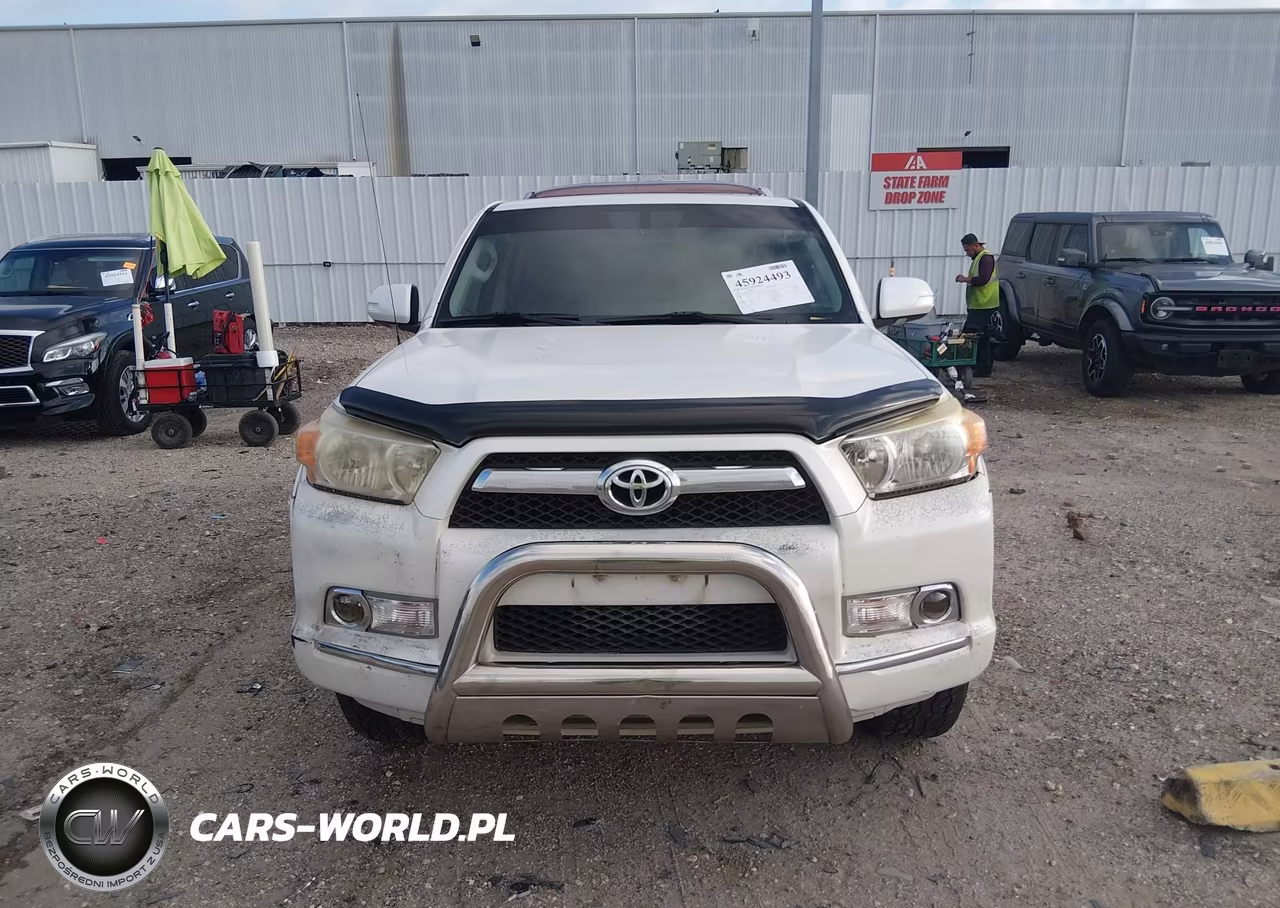 2011 Toyota 4Runner Limited V6 VIN:JTEZU5JR5B5021806 - 12