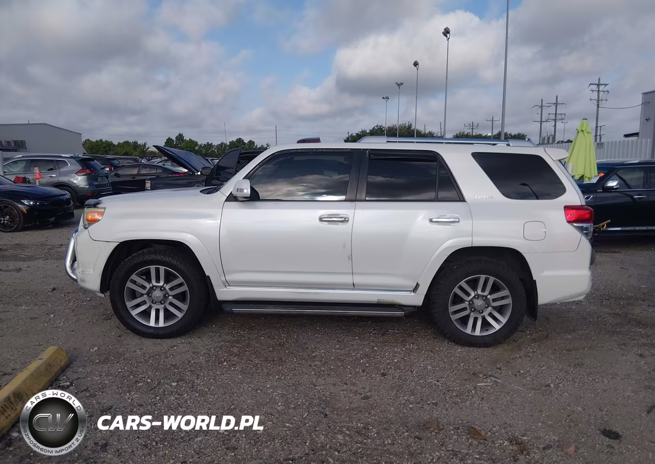 2011 Toyota 4Runner Limited V6 VIN:JTEZU5JR5B5021806 - 14