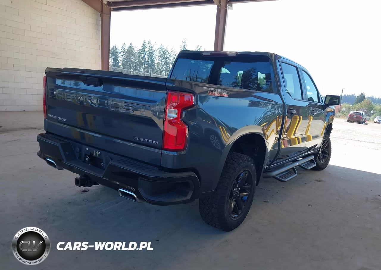 2021 Chevrolet Silverado 1500 Custom Trail Boss VIN:1GCPYCEF2MZ379123 - 4