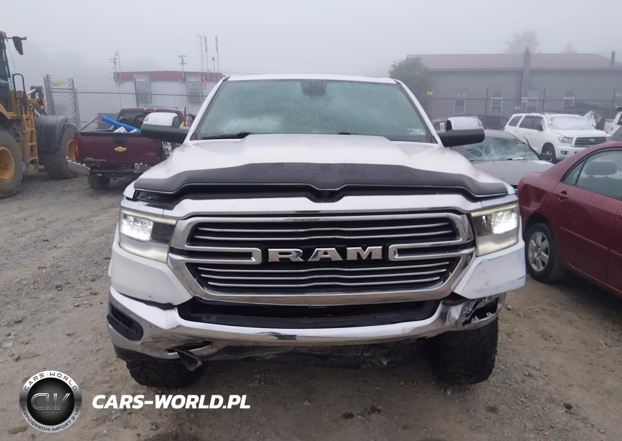 2020 Ram 1500 Laramie 4X4 5'7 Box VIN:1C6SRFJT0LN147864 - 13