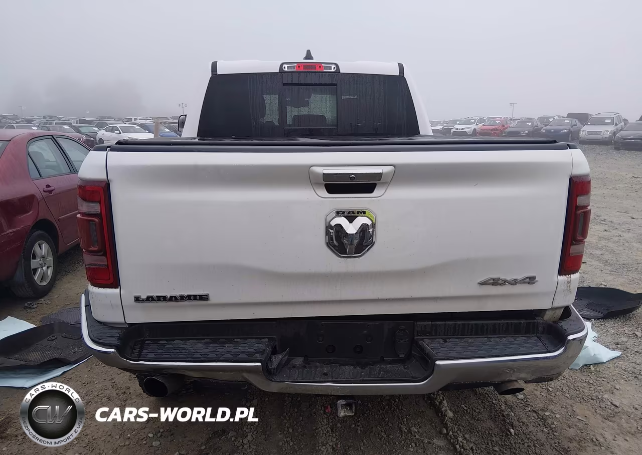 2020 Ram 1500 Laramie 4X4 5'7 Box VIN:1C6SRFJT0LN147864 - 17