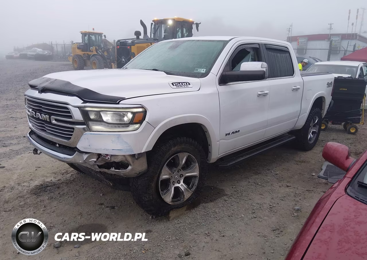 2020 Ram 1500 Laramie 4X4 5'7 Box VIN:1C6SRFJT0LN147864 - 2