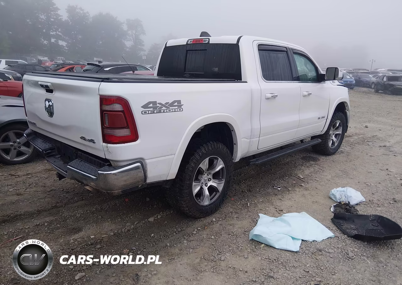2020 Ram 1500 Laramie 4X4 5'7 Box VIN:1C6SRFJT0LN147864 - 4