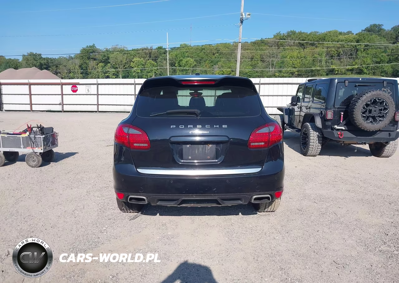 2012 Porsche Cayenne VIN:WP1AA2A21CLA12382 - 17