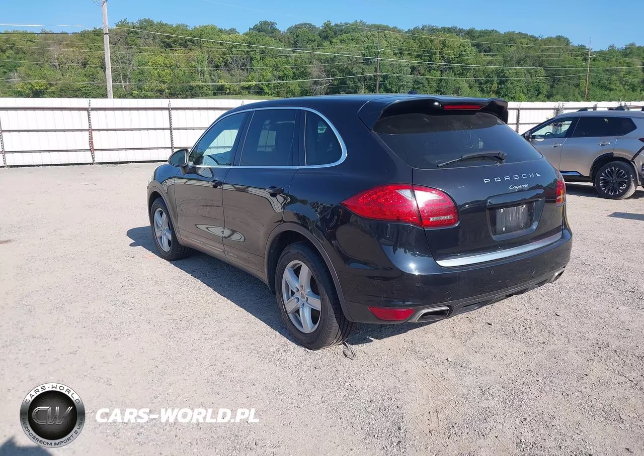 2012 Porsche Cayenne VIN:WP1AA2A21CLA12382 - 3
