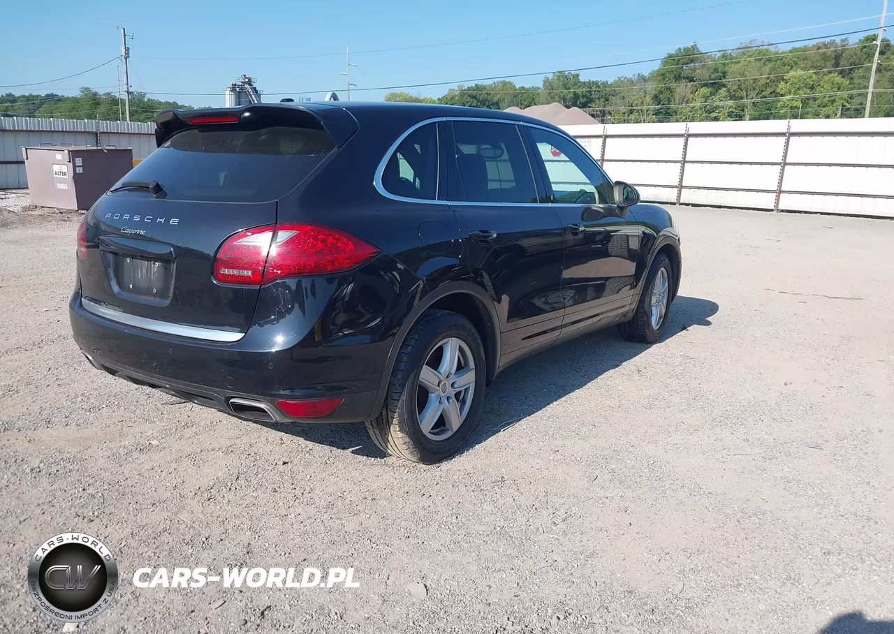 2012 Porsche Cayenne VIN:WP1AA2A21CLA12382 - 4