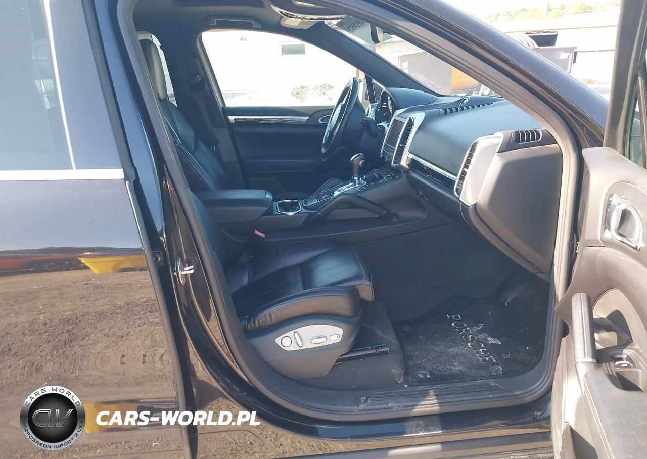 2012 Porsche Cayenne VIN:WP1AA2A21CLA12382 - 5