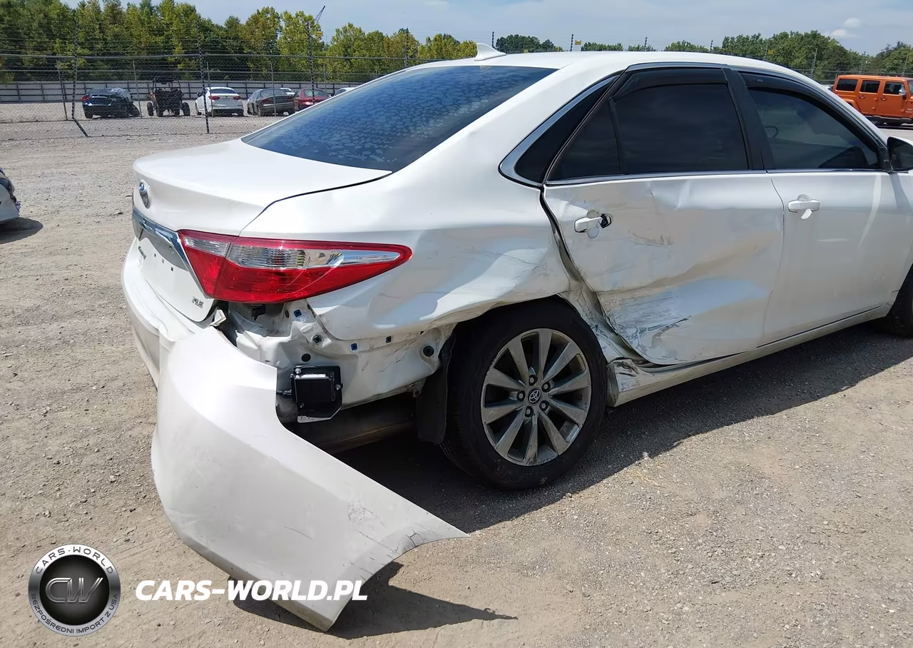 2017 Toyota Camry Xle V6 VIN:4T1BK1FKXHU585008 - 6