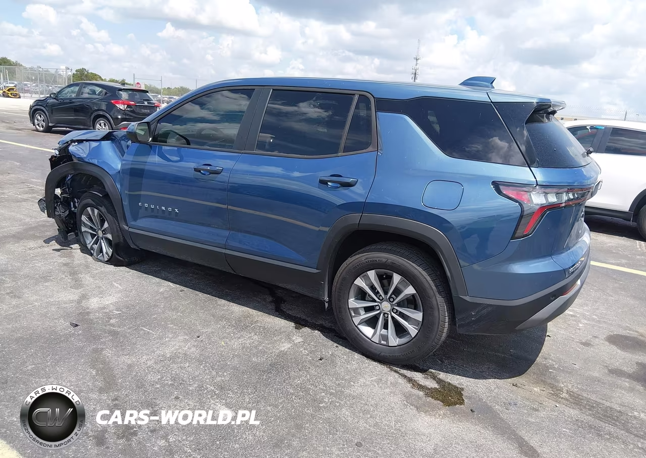 2026 Chevrolet Equinox Fwd Lt VIN:3GNAXHEG4TL516428 - 3