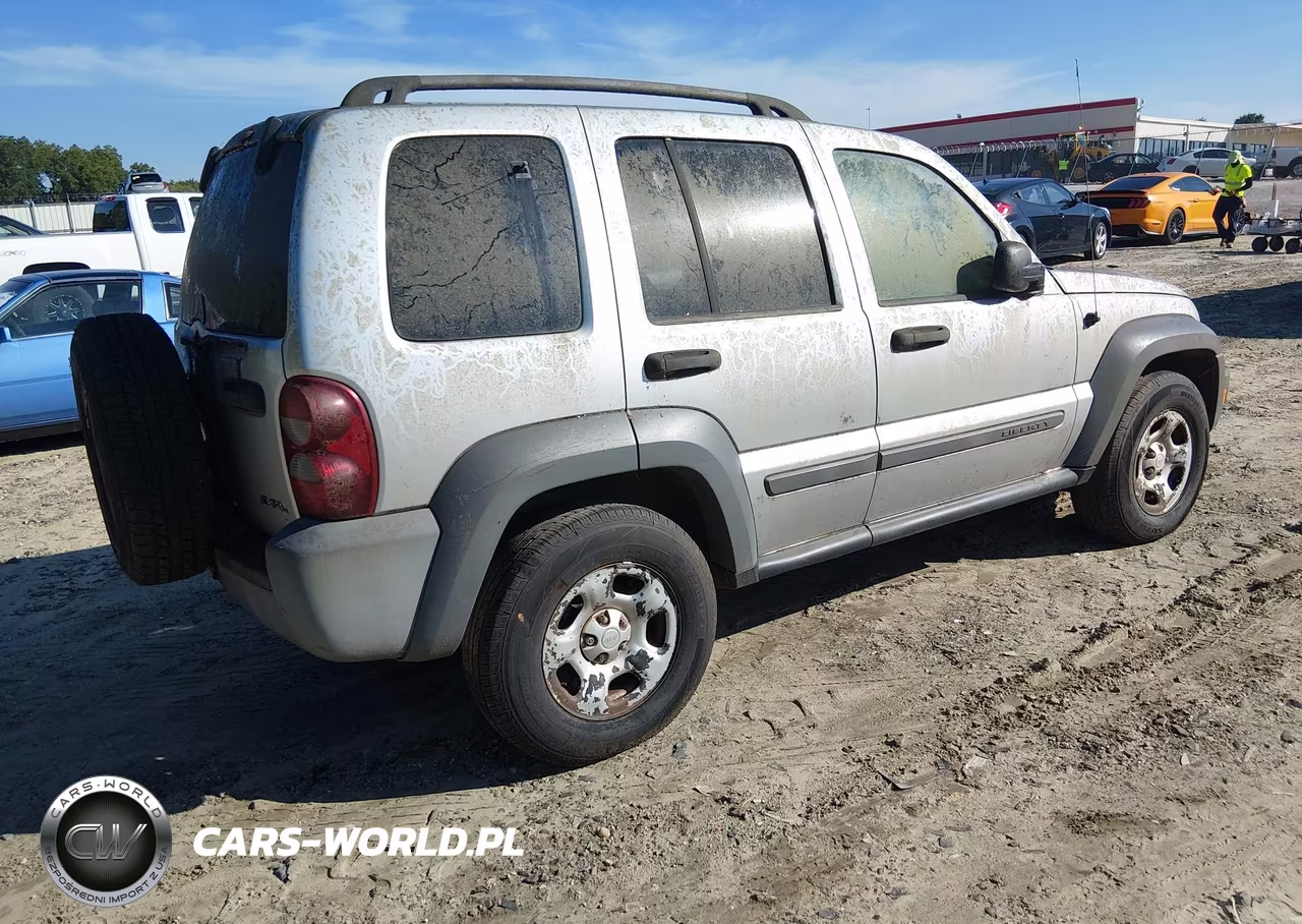 2005 Jeep Liberty Sport VIN:1J4GL48K05W616377 - 4