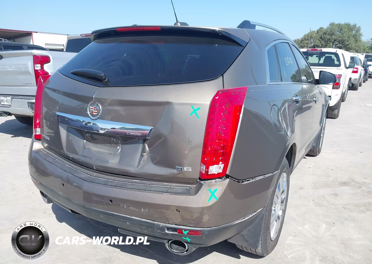 2015 Cadillac Srx Luxury Collection VIN:3GYFNBE39FS548973 - 4