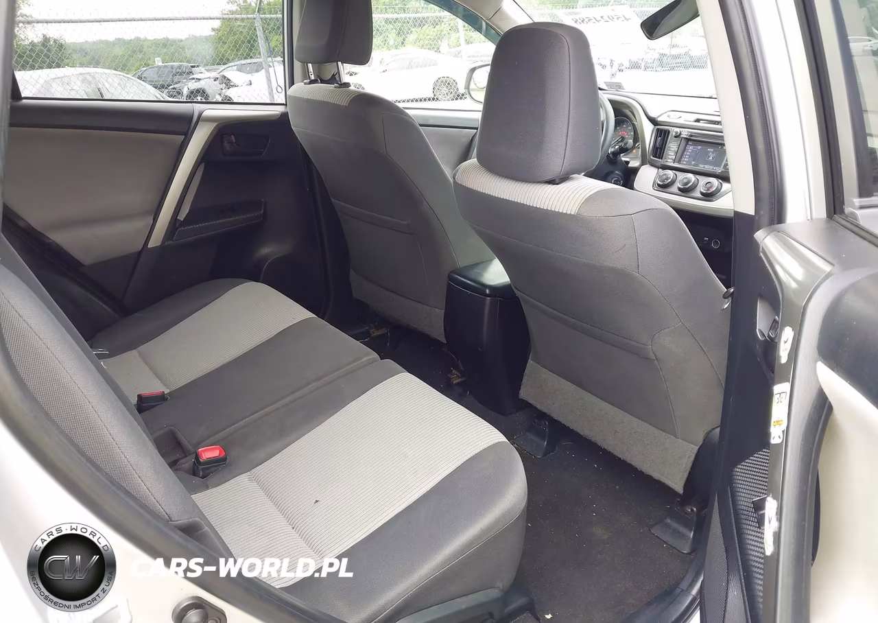 2015 Toyota Rav4 Le VIN:JTMBFREV3FD147253 - 8