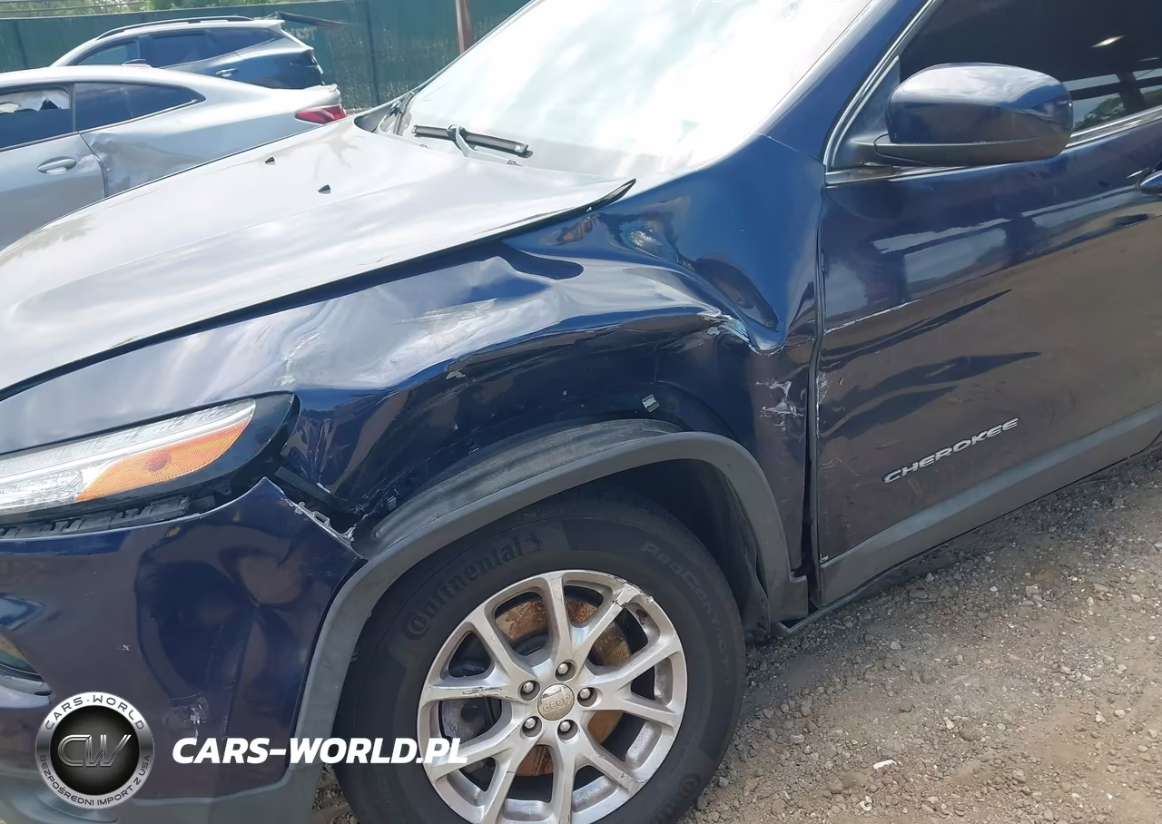 2014 Jeep Cherokee Latitude VIN:1C4PJMCB6EW186230 - 6