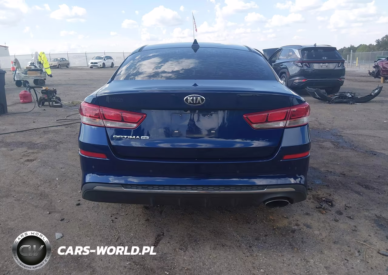 2020 Kia Optima Lx VIN:5XXGT4L32LG419988 - 16