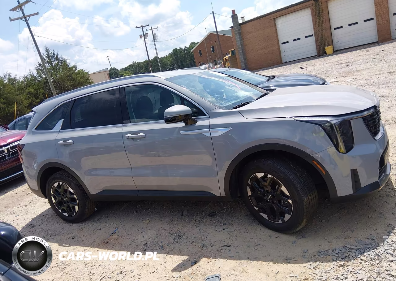 2026 Kia Sorento S VIN:5XYRL4JC2TG424633 - 13