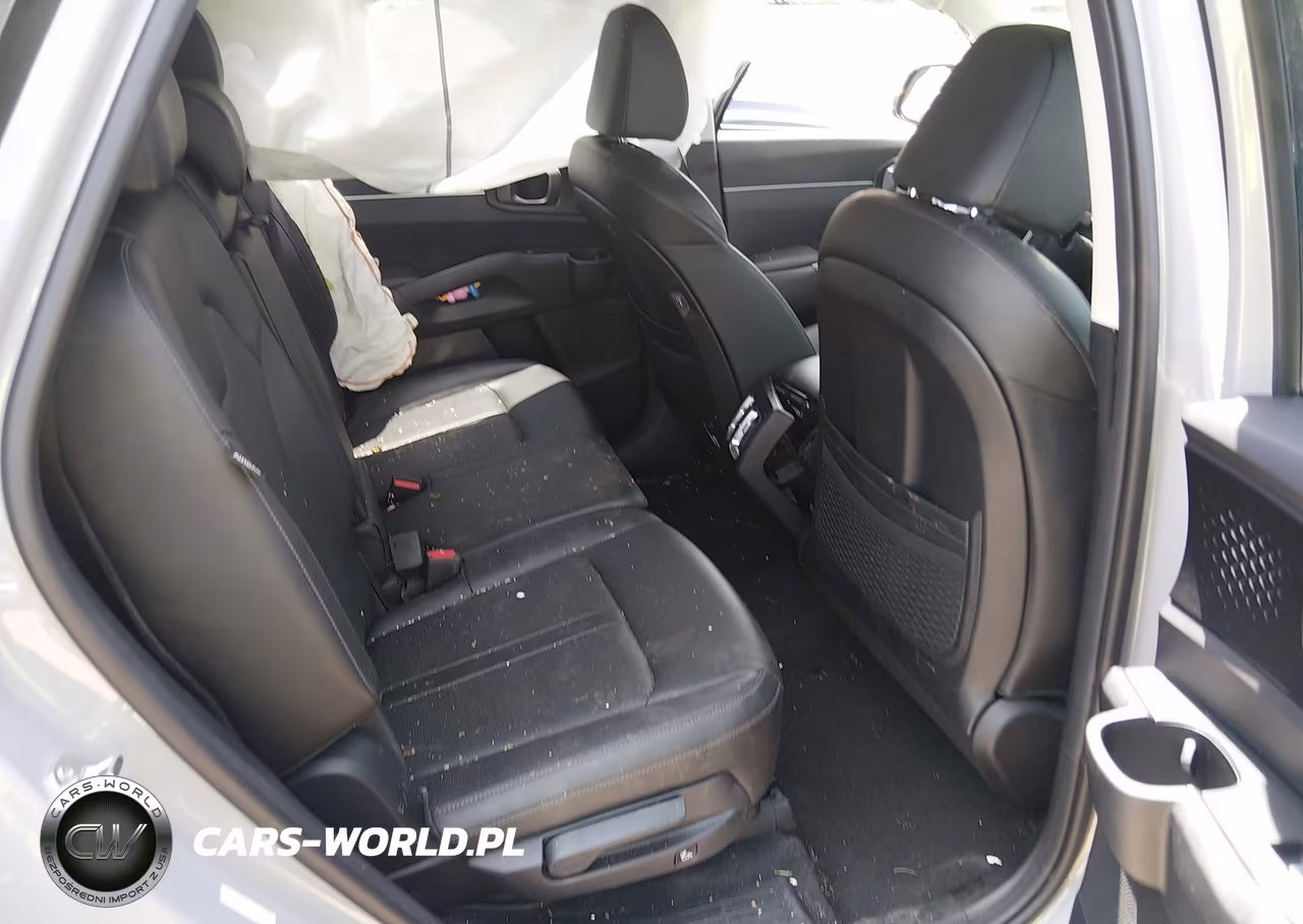 2026 Kia Sorento S VIN:5XYRL4JC2TG424633 - 8