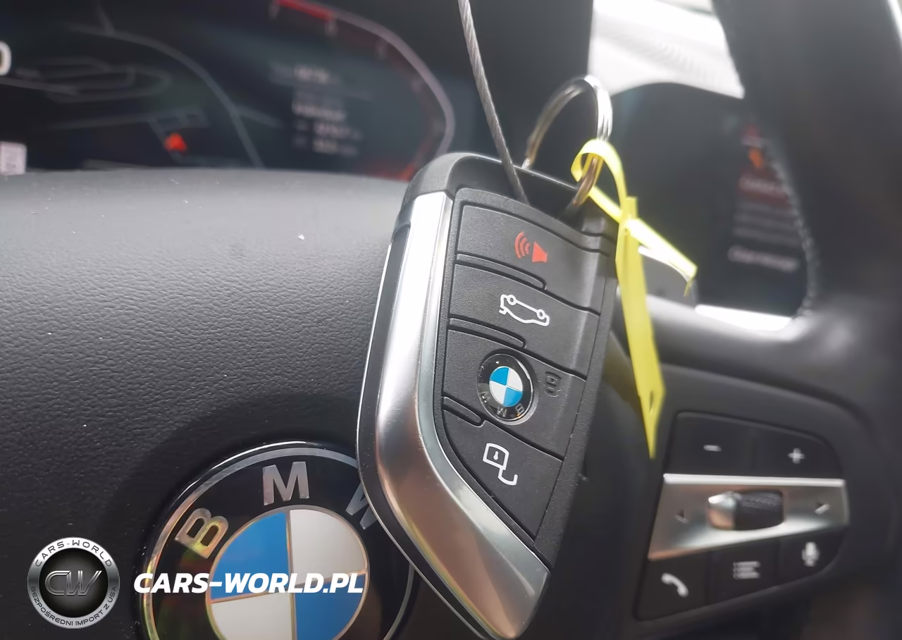 2021 BMW 330I xDrive VIN:3MW5R7J02M8B58030 - 11