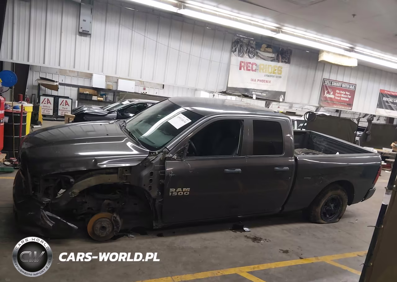 2015 Ram 1500 Tradesman VIN:1C6RR6FT7FS654161 - 13