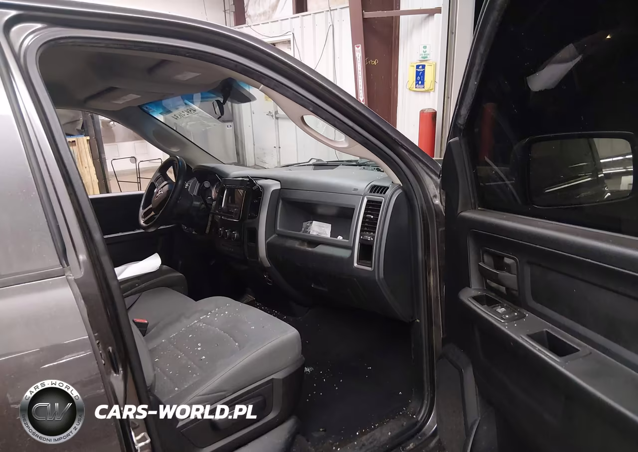 2015 Ram 1500 Tradesman VIN:1C6RR6FT7FS654161 - 5