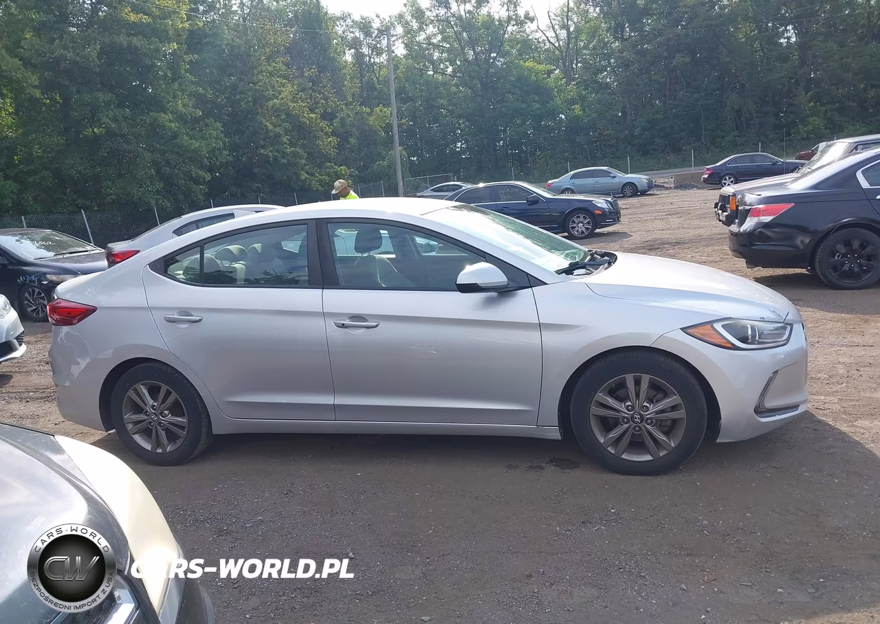 2017 Hyundai Elantra Se VIN:5NPD84LF6HH015456 - 13