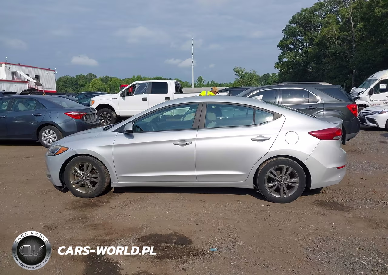 2017 Hyundai Elantra Se VIN:5NPD84LF6HH015456 - 14