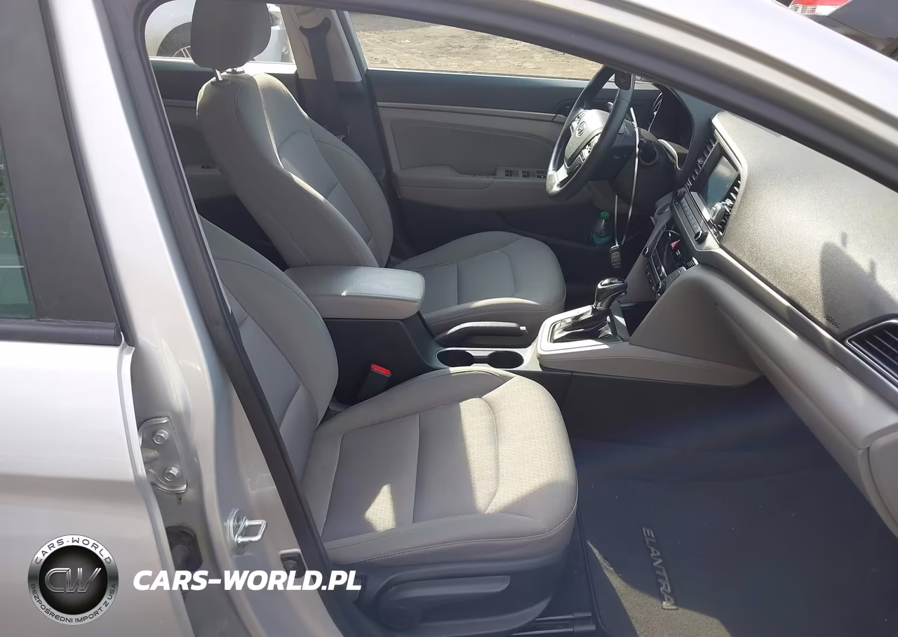2017 Hyundai Elantra Se VIN:5NPD84LF6HH015456 - 5
