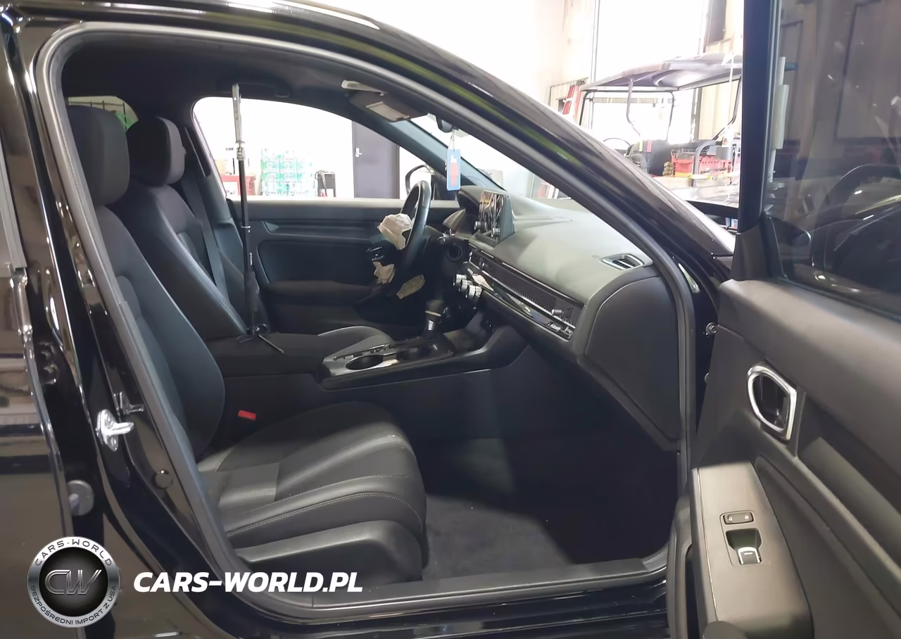 2025 Honda Civic Sport VIN:2HGFE2F57SH556252 - 5