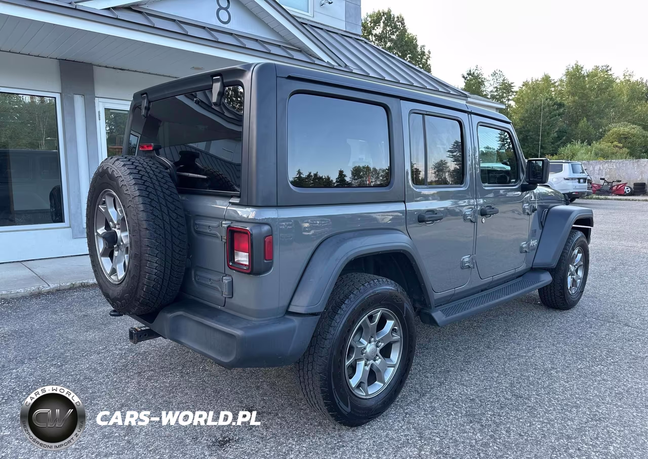 2020 Jeep Wrangler Unlimited Sport VIN:1C4HJXDN8LW245452 - 4