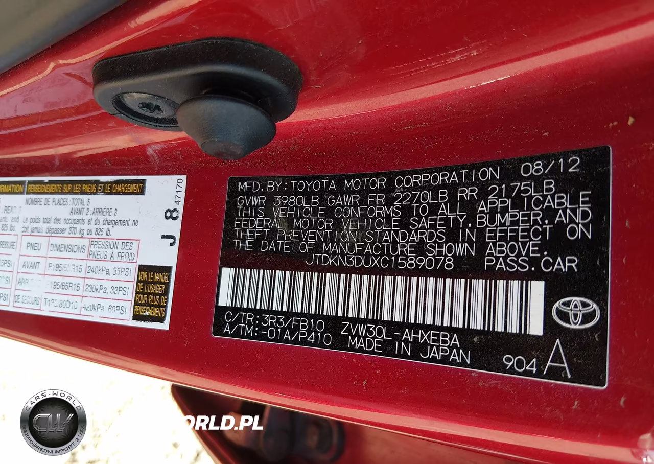TOYOTA PRIUS VIN:JTDKN3DUXC1589078 - 9