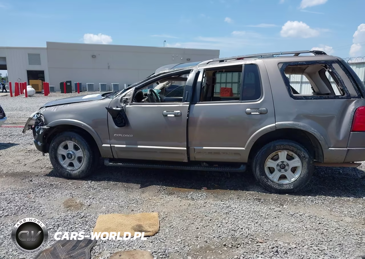 2002 Ford Explorer Limited VIN:1FMDU65W02UA47915 - 14