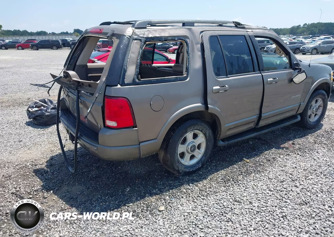 2002 Ford Explorer Limited VIN:1FMDU65W02UA47915 - 4