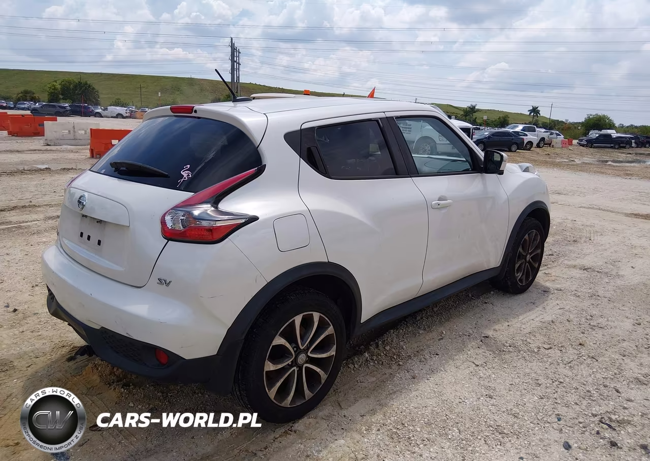 2017 Nissan Juke Sv VIN:JN8AF5MR9HT700915 - 4
