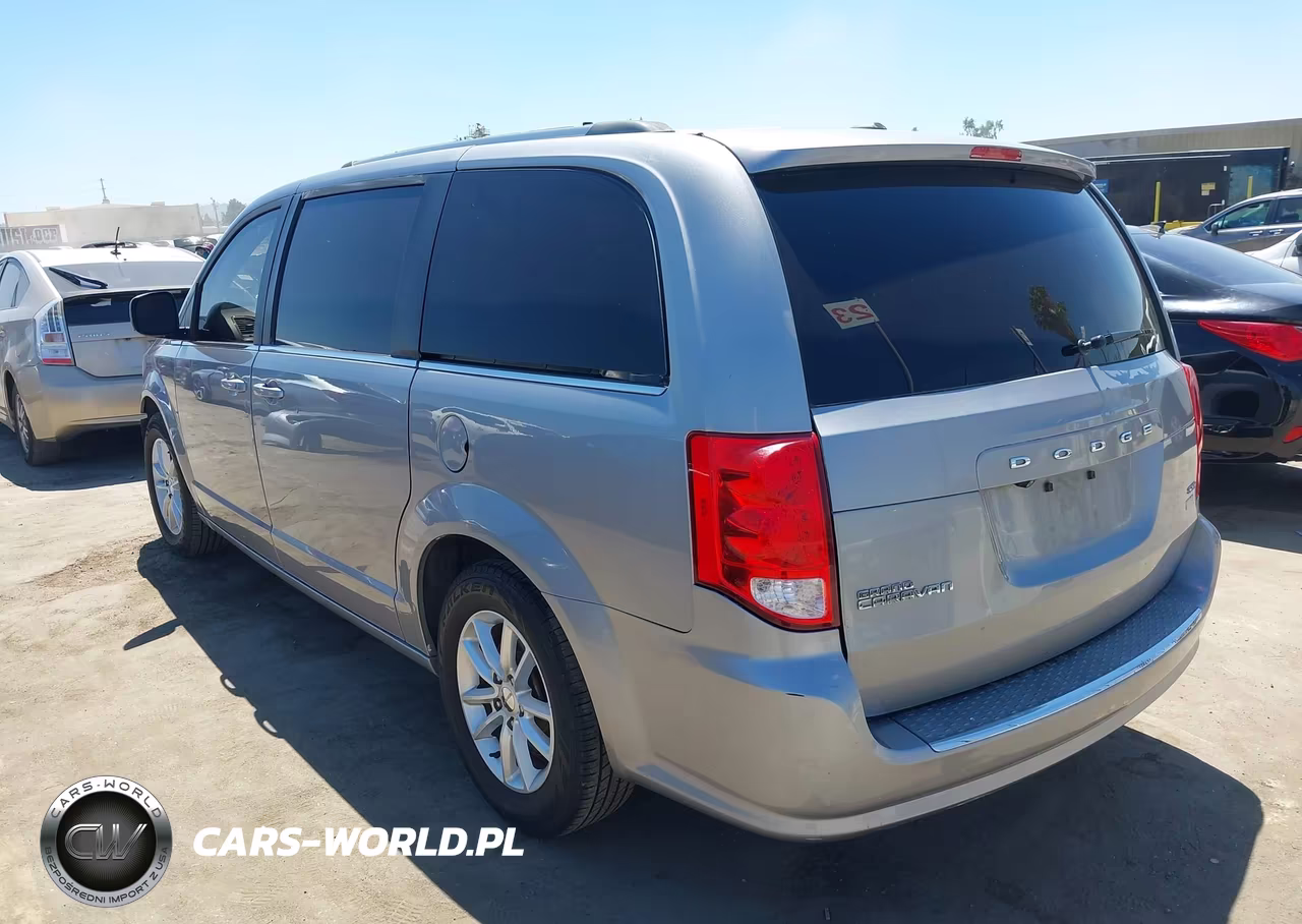2018 Dodge Grand Caravan Sxt VIN:2C4RDGCG0JR265151 - 3
