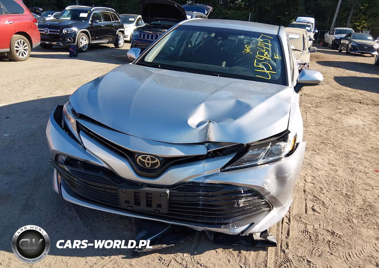 2018 Toyota Camry Le VIN:4T1B11HK7JU089055 - 6