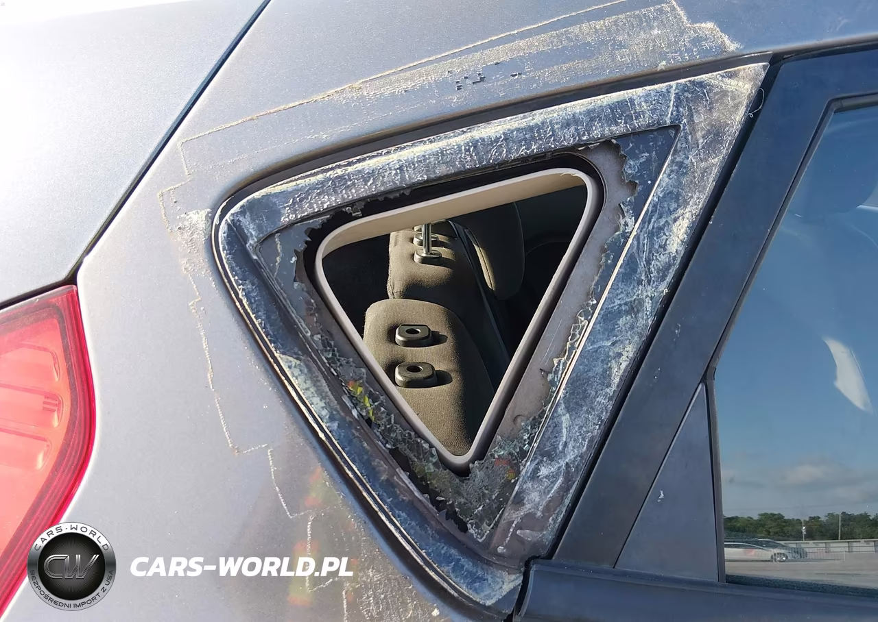 2014 Ford Fiesta Se VIN:3FADP4EJ2EM145699 - 6