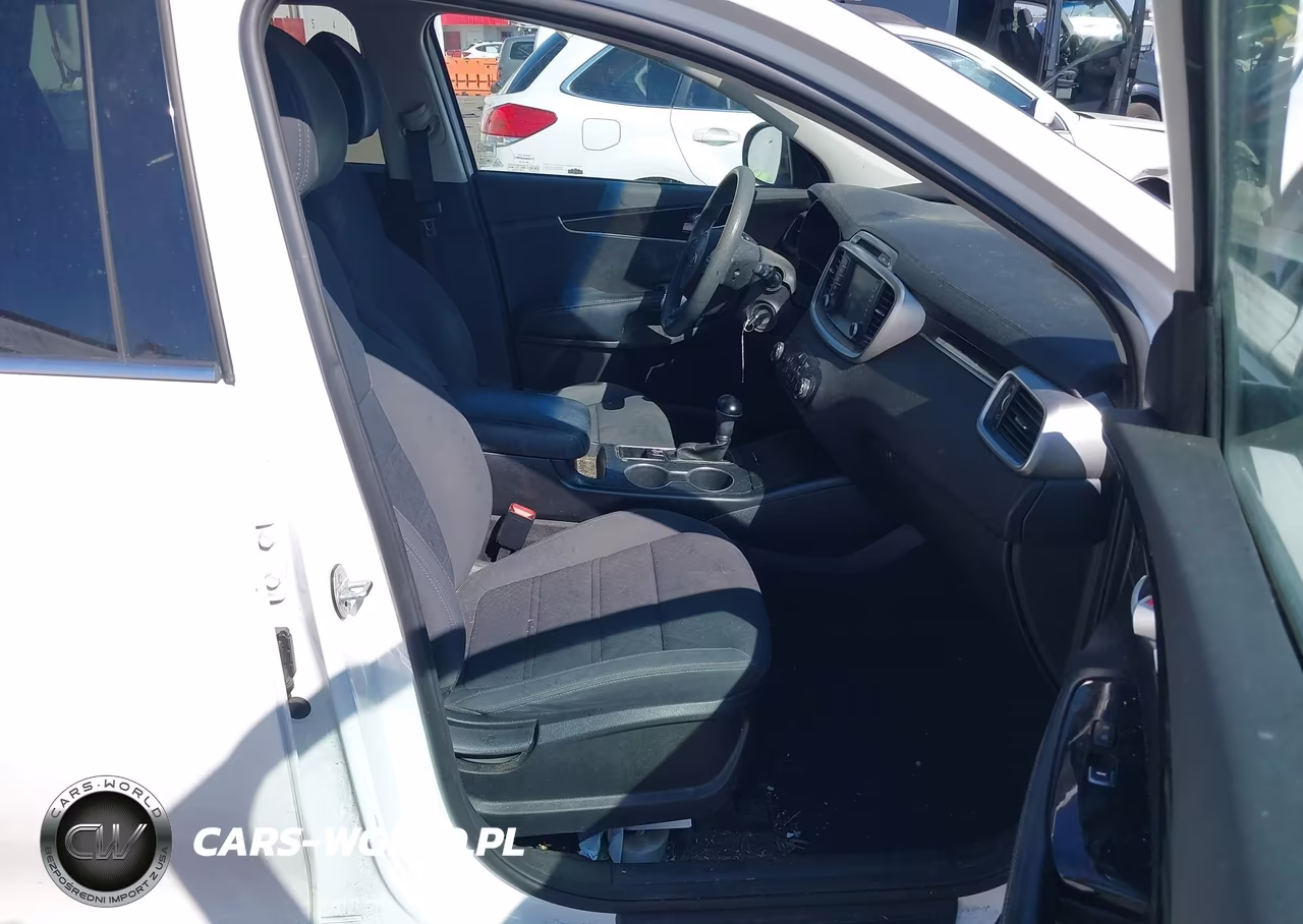 2018 Kia Sorento 2.4L Lx VIN:5XYPGDA33JG367609 - 5