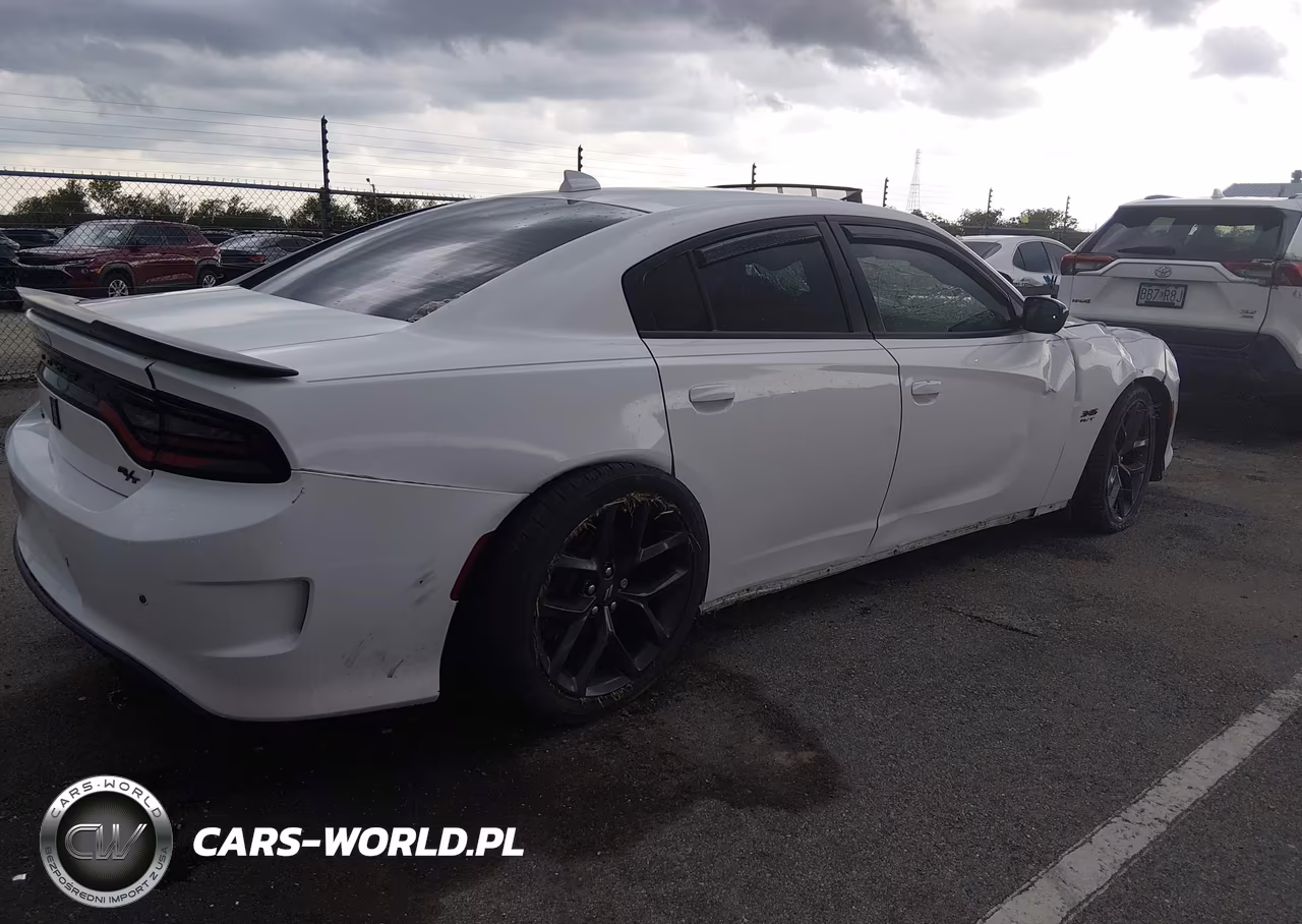 2023 Dodge Charger R-T VIN:2C3CDXCT8PH639561 - 4