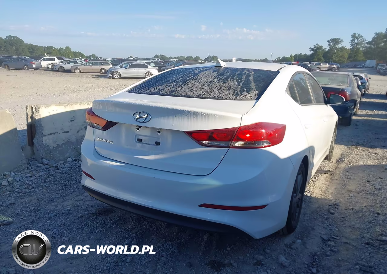 2018 Hyundai Elantra Sel VIN:5NPD84LF1JH319171 - 4