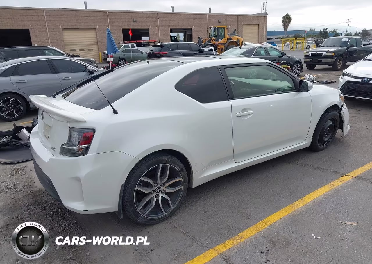2016 Scion Tc VIN:JTKJF5C71GJ015158 - 4