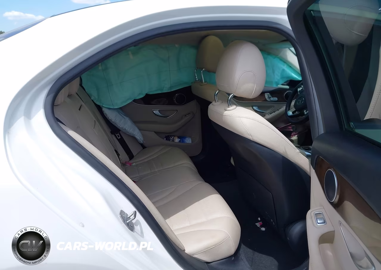 2018 Mercedes-Benz C 300 VIN:55SWF4JB8JU276556 - 8