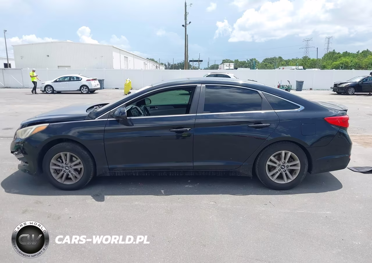 2015 Hyundai Sonata Se VIN:5NPE24AF8FH166532 - 15