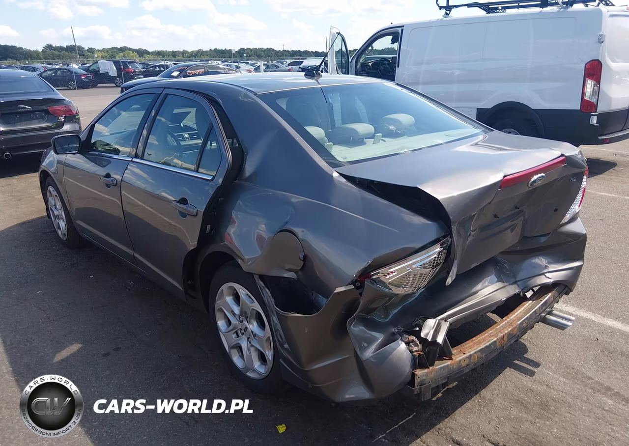 2010 Ford Fusion Se VIN:3FAHP0HA1AR344133 - 3