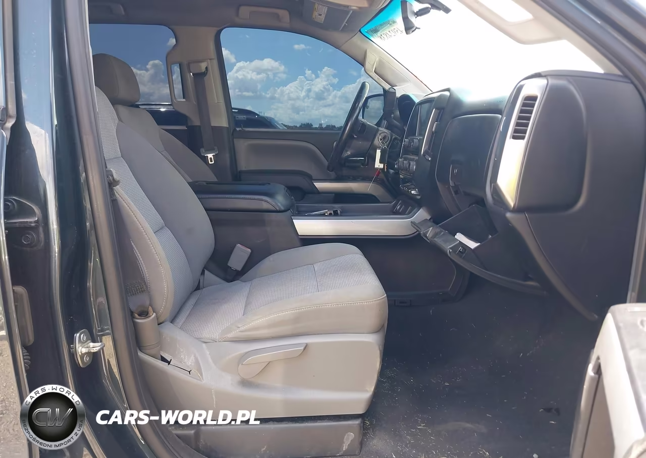 2018 Chevrolet Silverado 1500 2Lt VIN:3GCUKREC1JG514309 - 5