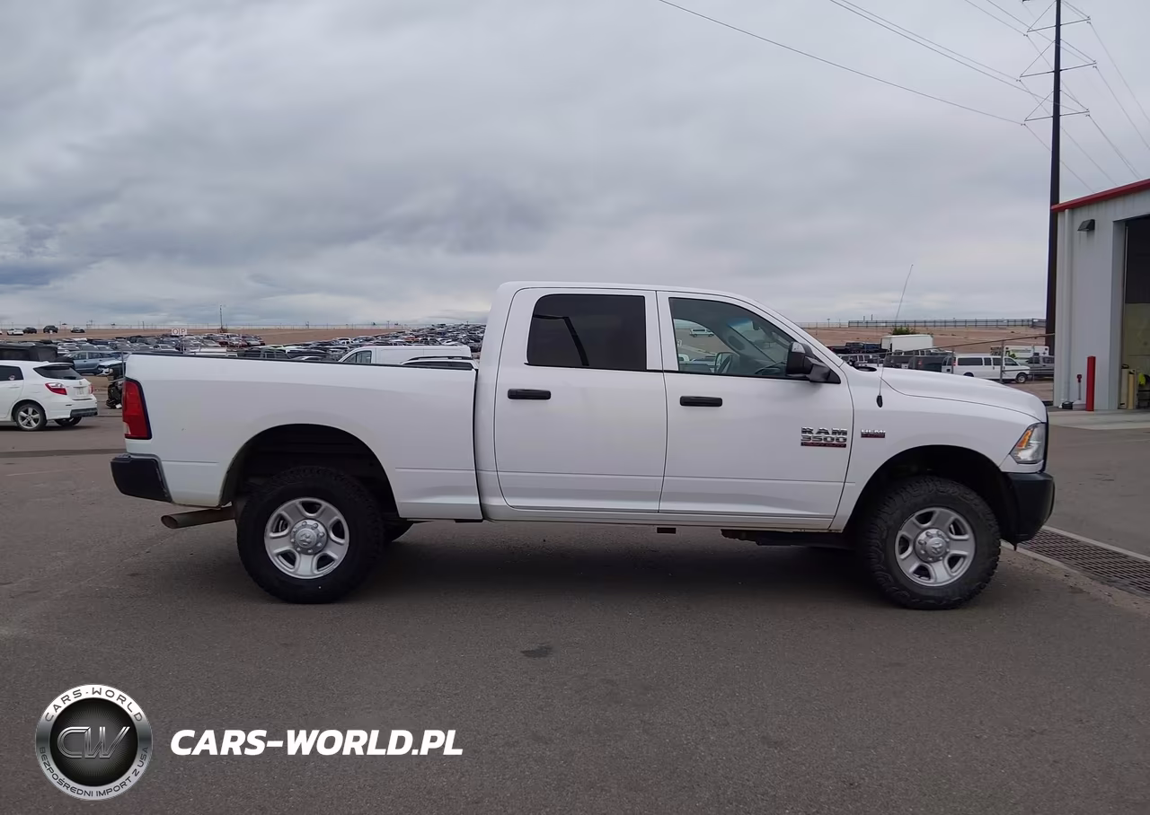 2017 Ram 3500 Tradesman 4X4 6'4 Box VIN:3C63R3CJ1HG714808 - 18